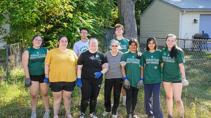 MRULE-ICA | Eastside Community Action Center - Community Garden