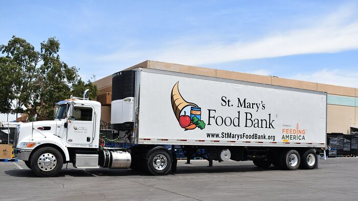 St. Mary's Food Bank with the Phoenix Big Ten Alumni | Serve - Powered ...